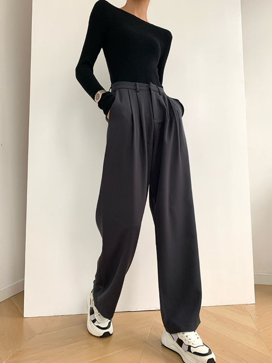 Jeana Straight Leg Pants (Discounted-S Size)-The Black Bow-