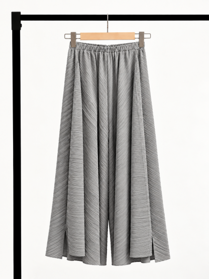 Yan Jian Pleated Asymmetric-Hem Palazzo Pants