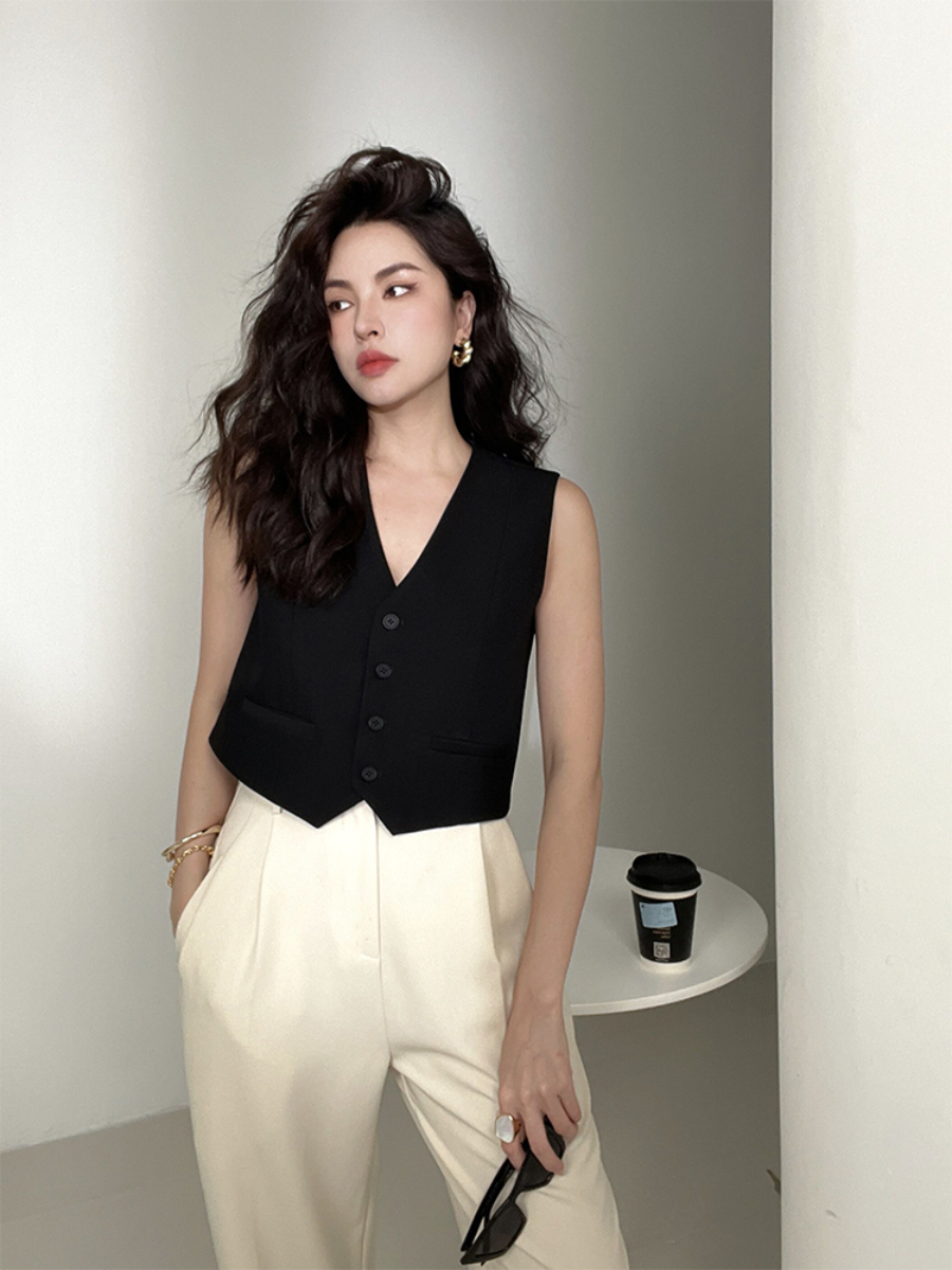 Geladine Solid Button Front Waistcoat-The Black Bow-