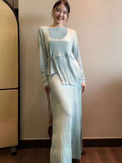 Emma Pleated Maxi Skirt
