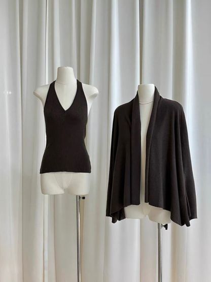 Laselle Two Pieces Halter Neck Button Knit Top with Shawl 