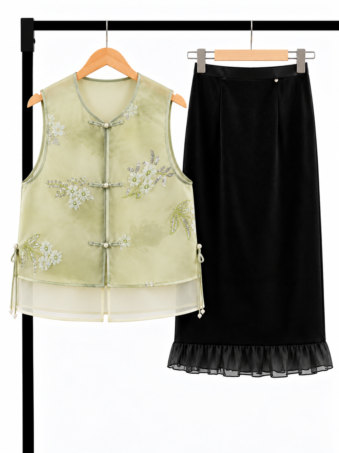 Yi Ran Heritage-Embroidered Oriental Vest