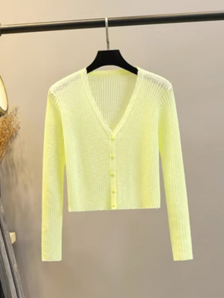 Na Na Cardigan -The Black Bow-