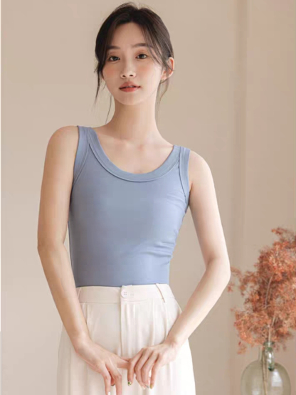 Dionne Scoop Neck Singlet-The Black Bow-