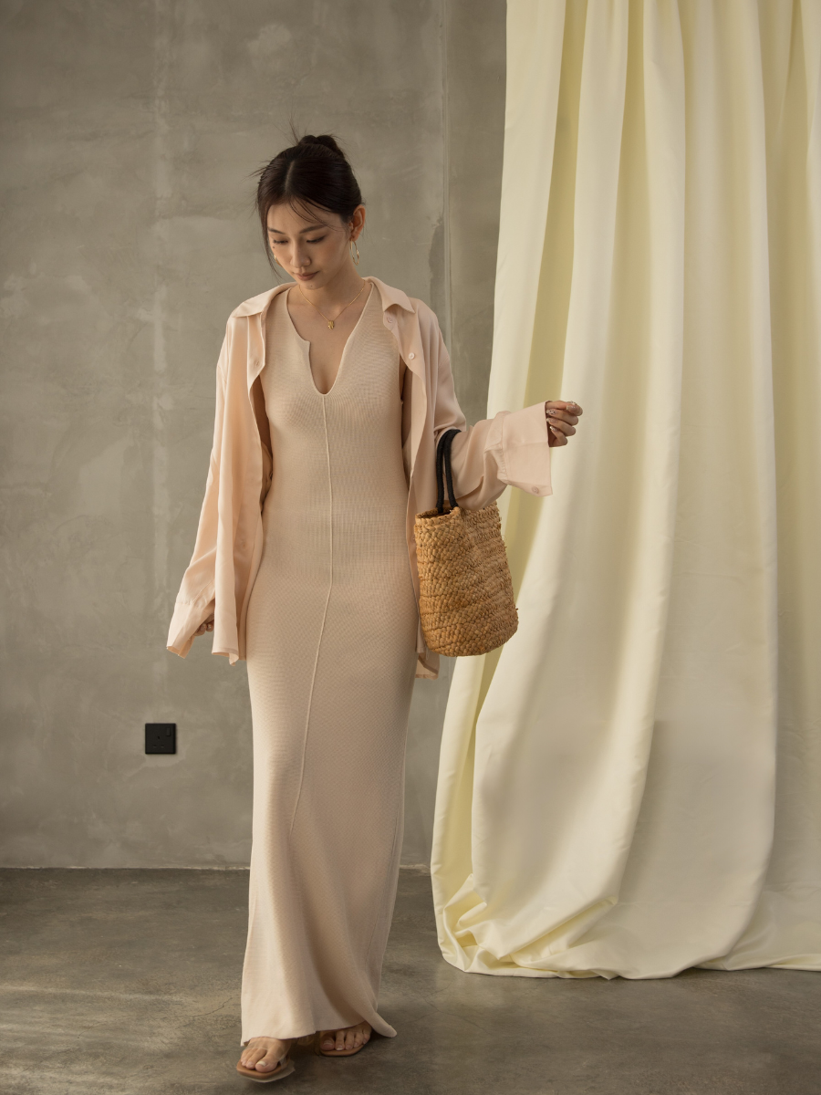 Gaspard V-Neck Maxi Dress (Discounted-Free Size)-The Black Bow-