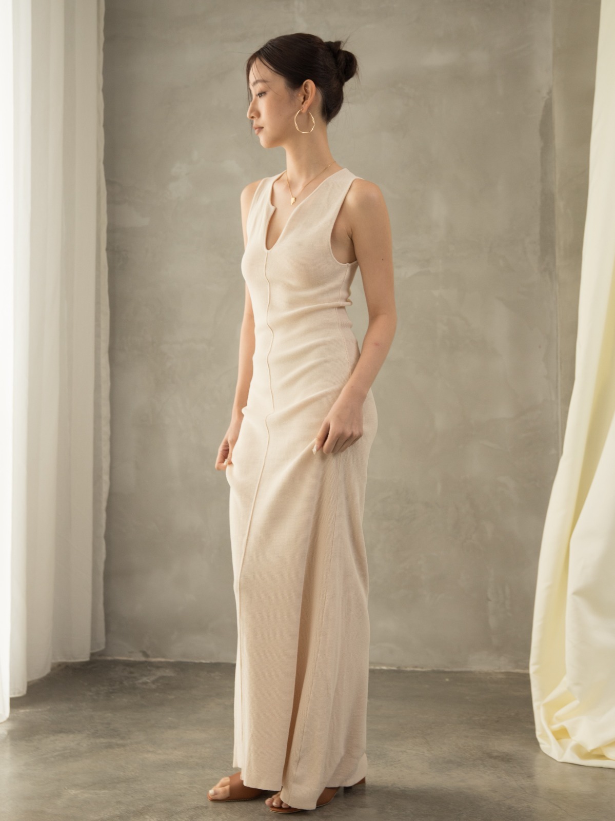 Gaspard V-Neck Maxi Dress (Discounted-Free Size)-The Black Bow-