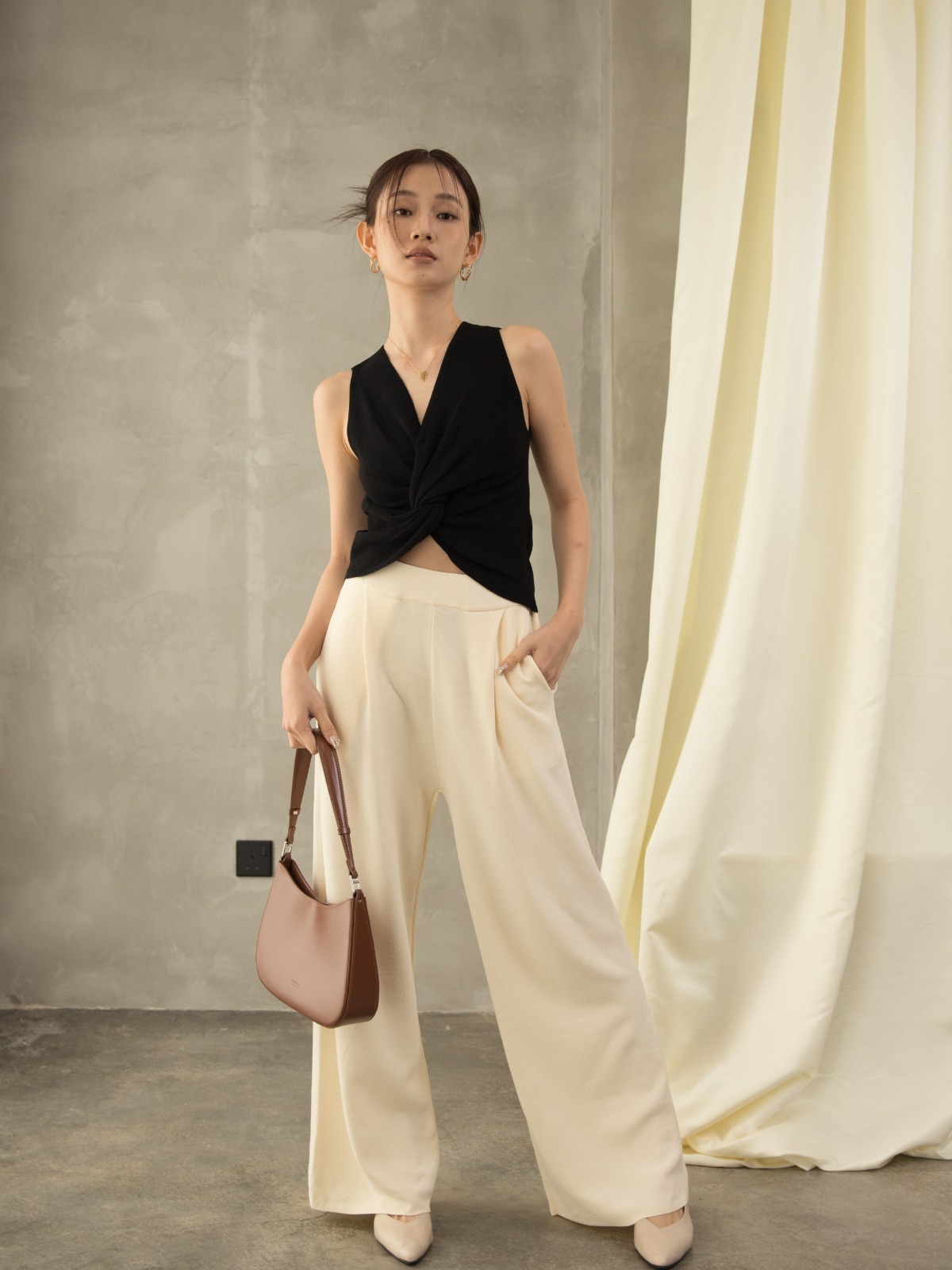 Odilon Front Knot Crop Top-The Black Bow-