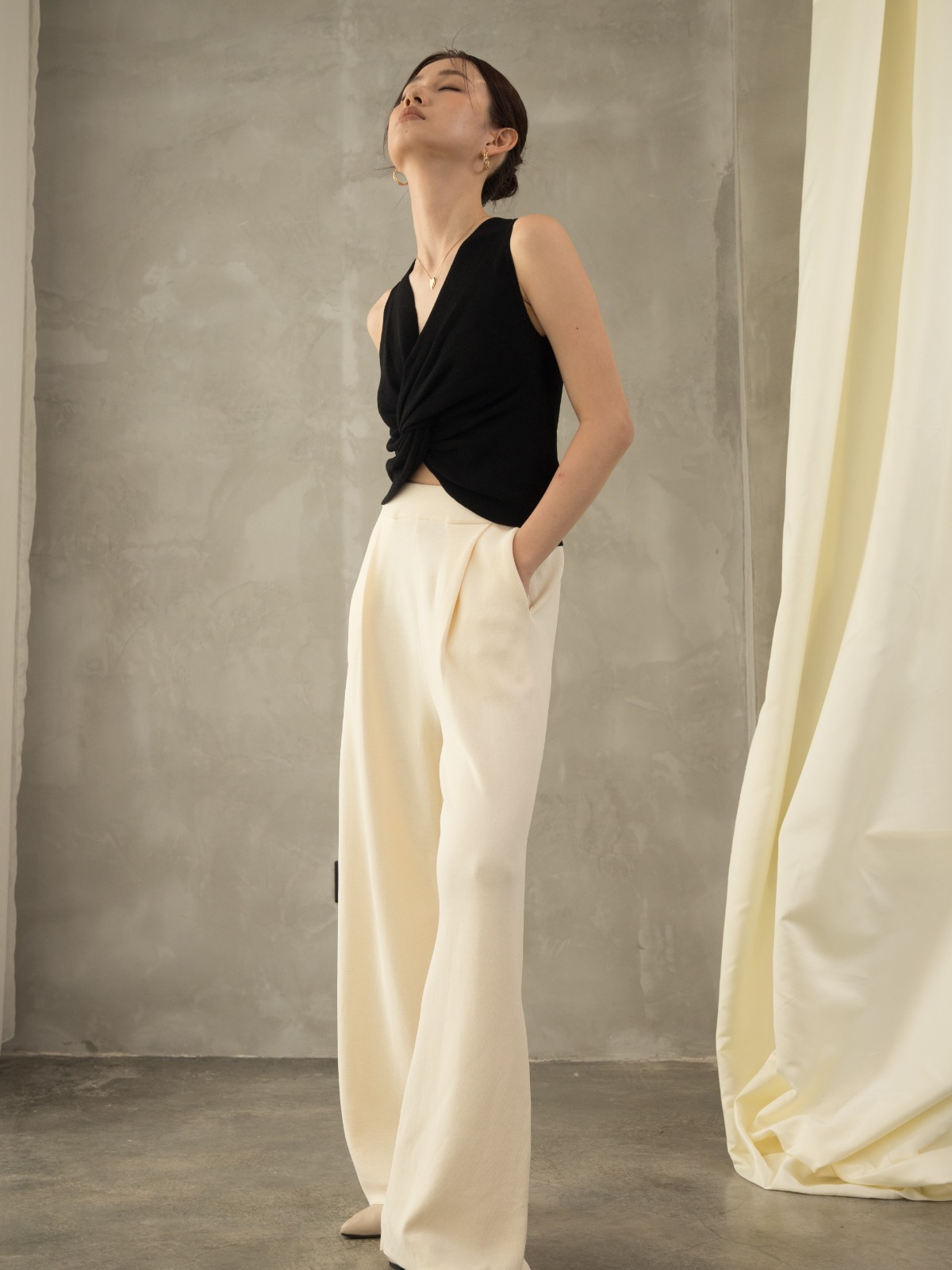 Odilon Front Knot Crop Top-The Black Bow-