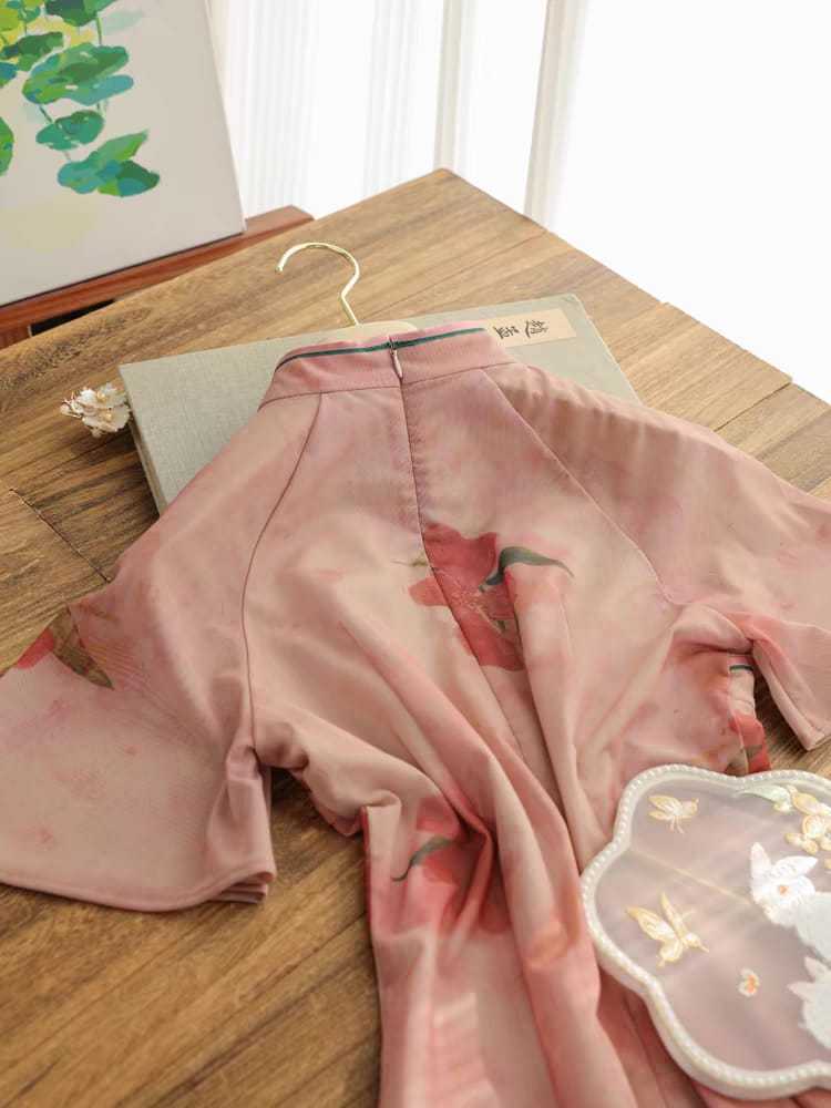 Ya Jie Flounce Sleeve Floral Cheongsam-The Black Bow-