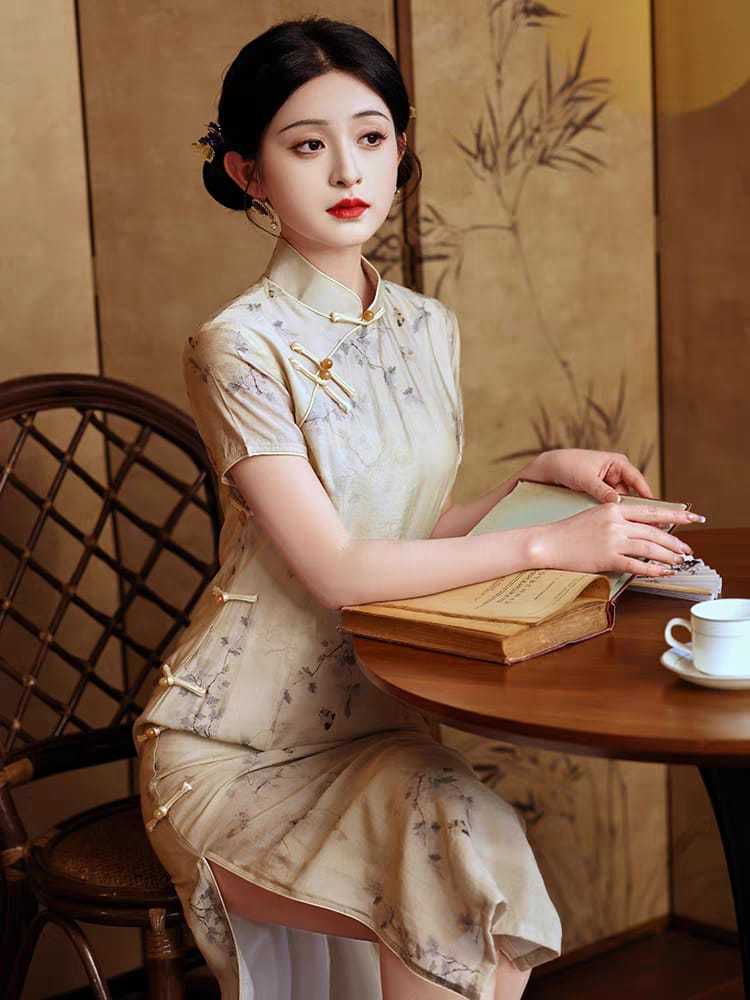 Ya Heng Short Sleeve Cheongsam-The Black Bow-