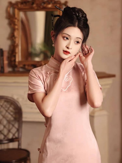 Ya Yun Full Placket Cheongsam-The Black Bow-
