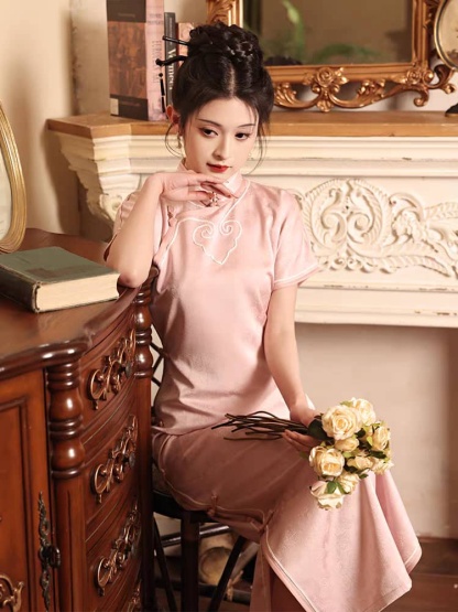 Ya Yun Full Placket Cheongsam-The Black Bow-