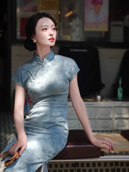 Ya Qing Jacquard Cheongsam-The Black Bow-