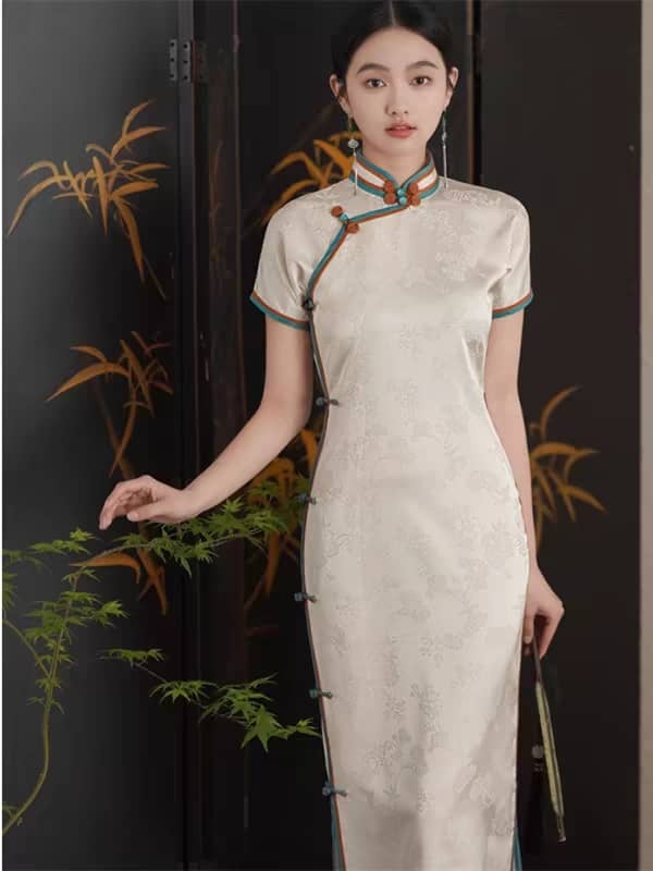 Ya He Full Placket Jacquard Cheongsam-The Black Bow-