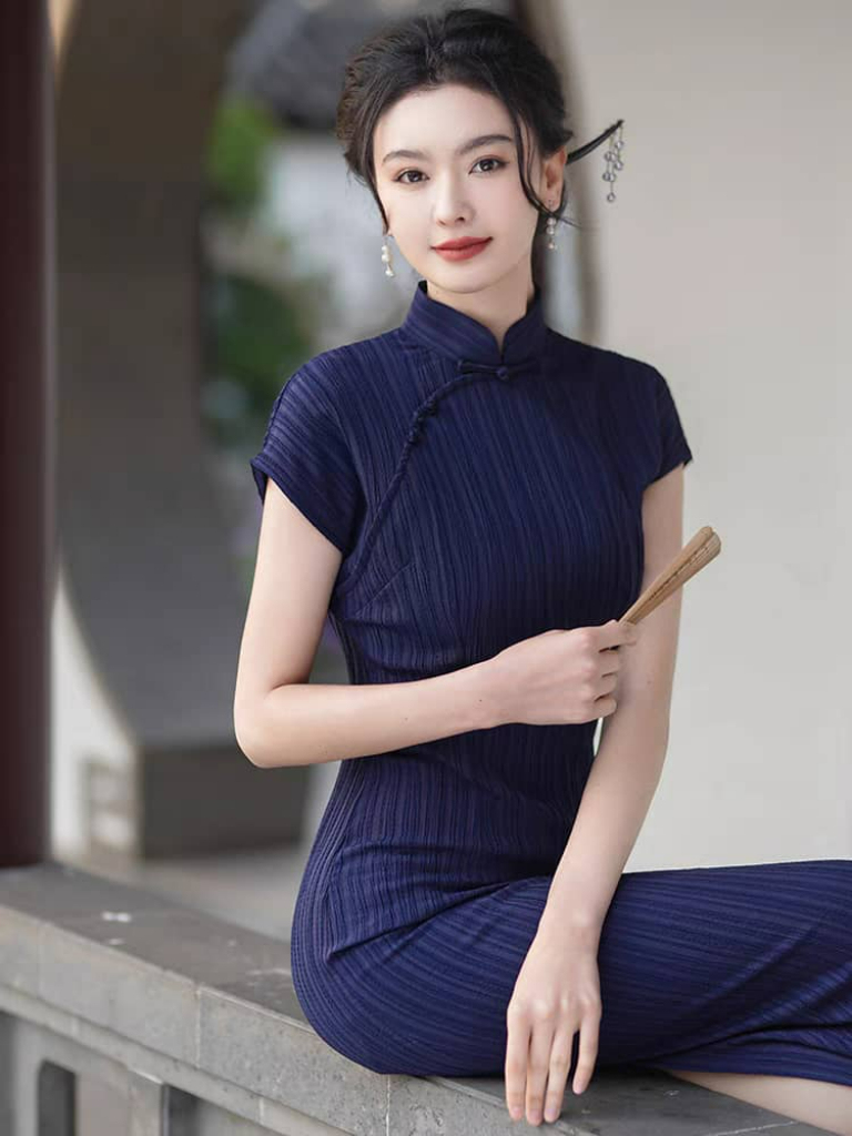 Ya Shen Stripe Cheongsam-The Black Bow-
