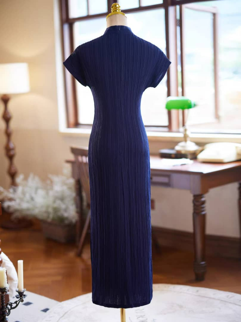 Ya Shen Stripe Cheongsam-The Black Bow-