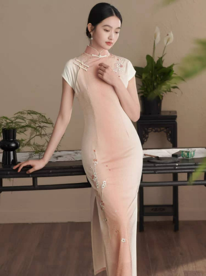 Ya Fen Cap Sleeve Cheongsam-The Black Bow-
