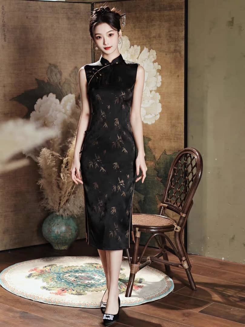 Ya Zhu Bamboo Jacquard Cheongsam-The Black Bow-