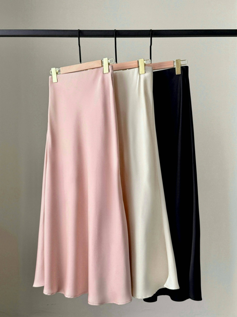 Cacaly Satin Bias Cutting Skirt
