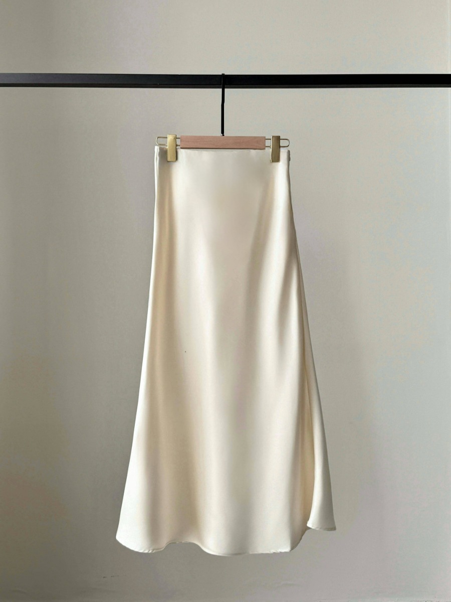 Cacaly Satin Bias Cutting Skirt