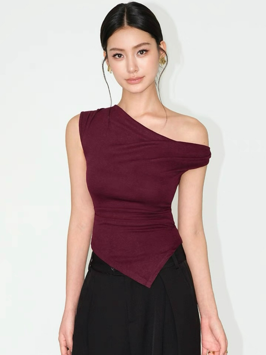 Kely One Shoulder Knit Top