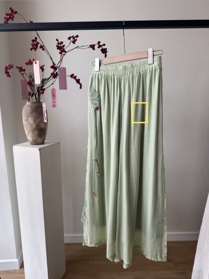 Li Qian Culottes (Discounted-Free size-Minor defect)