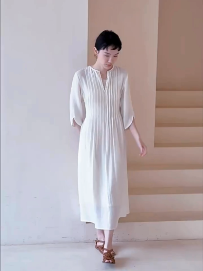 Hanne Delicate Vintage Folding Detail Dress