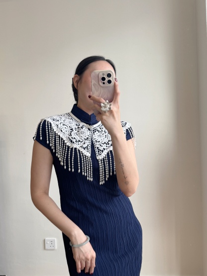 Ya Shen Stripe Cheongsam