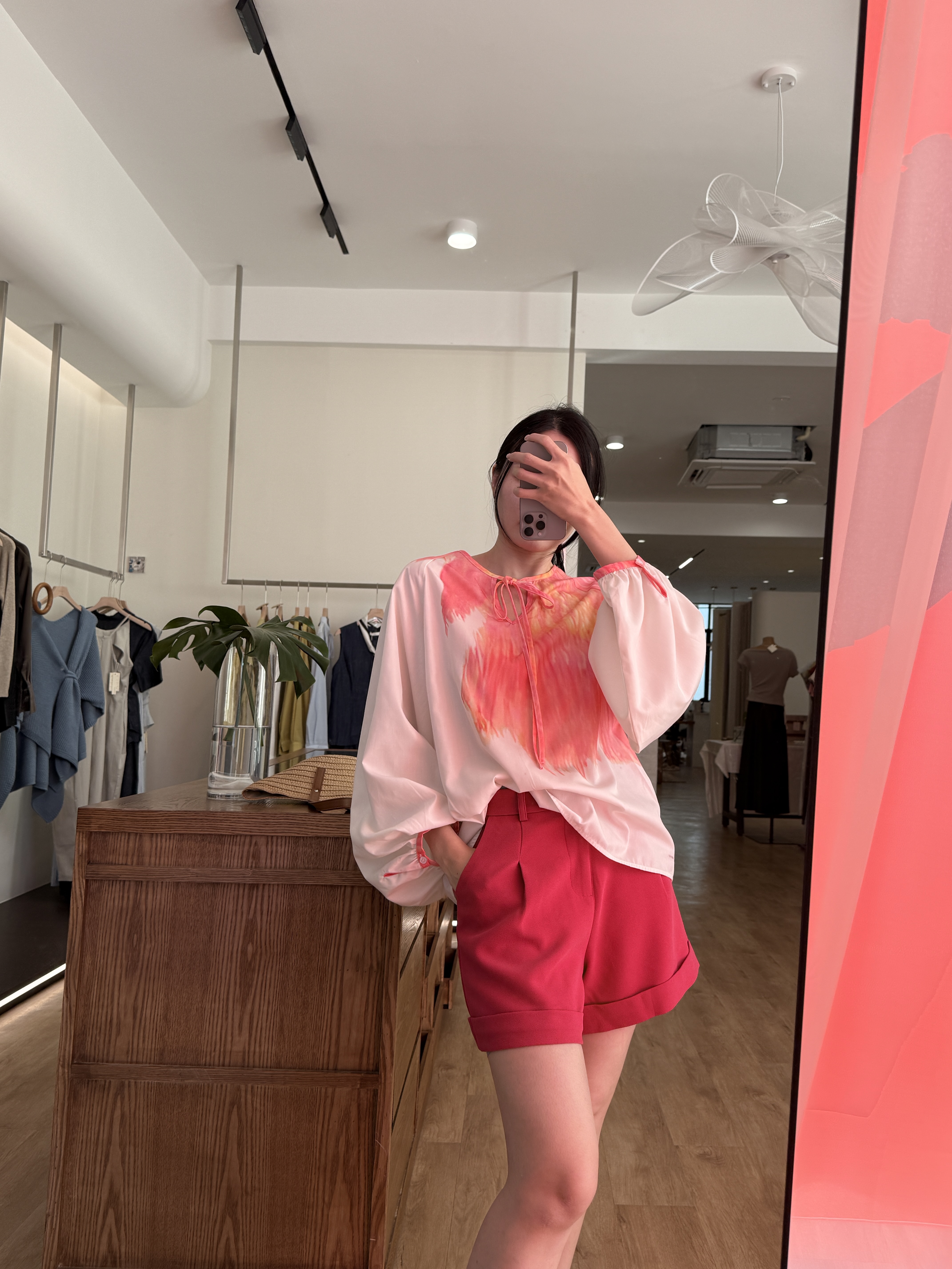 Virginia Floral Lantern Sleeve Top