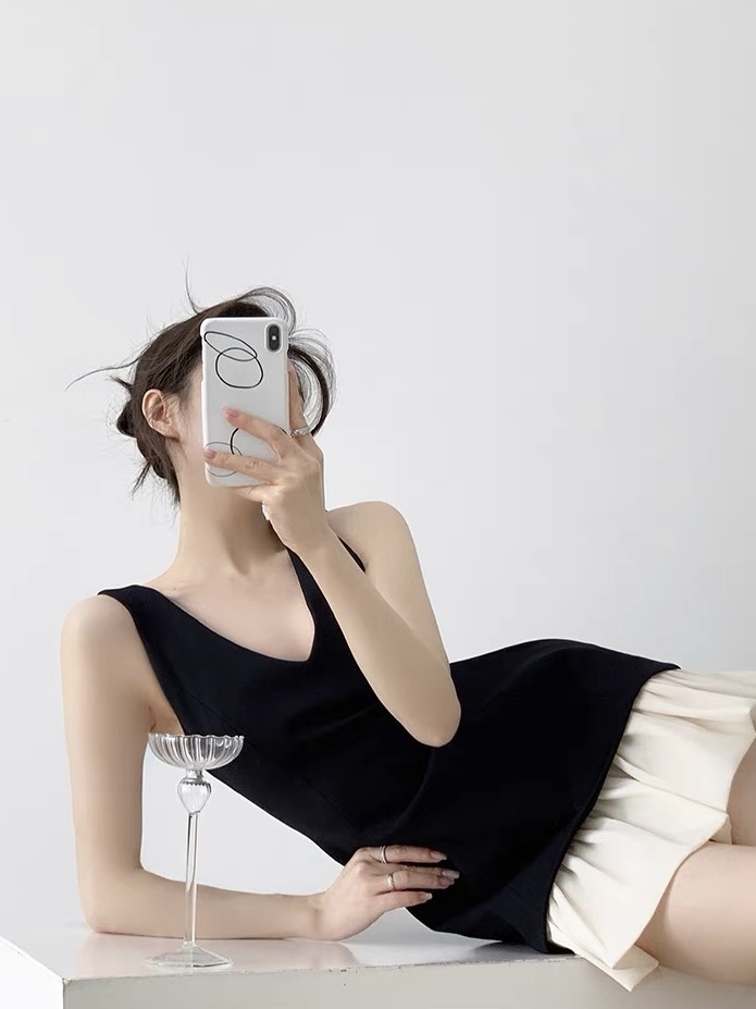 Keisha V-Neck Ruffle Trim Dress