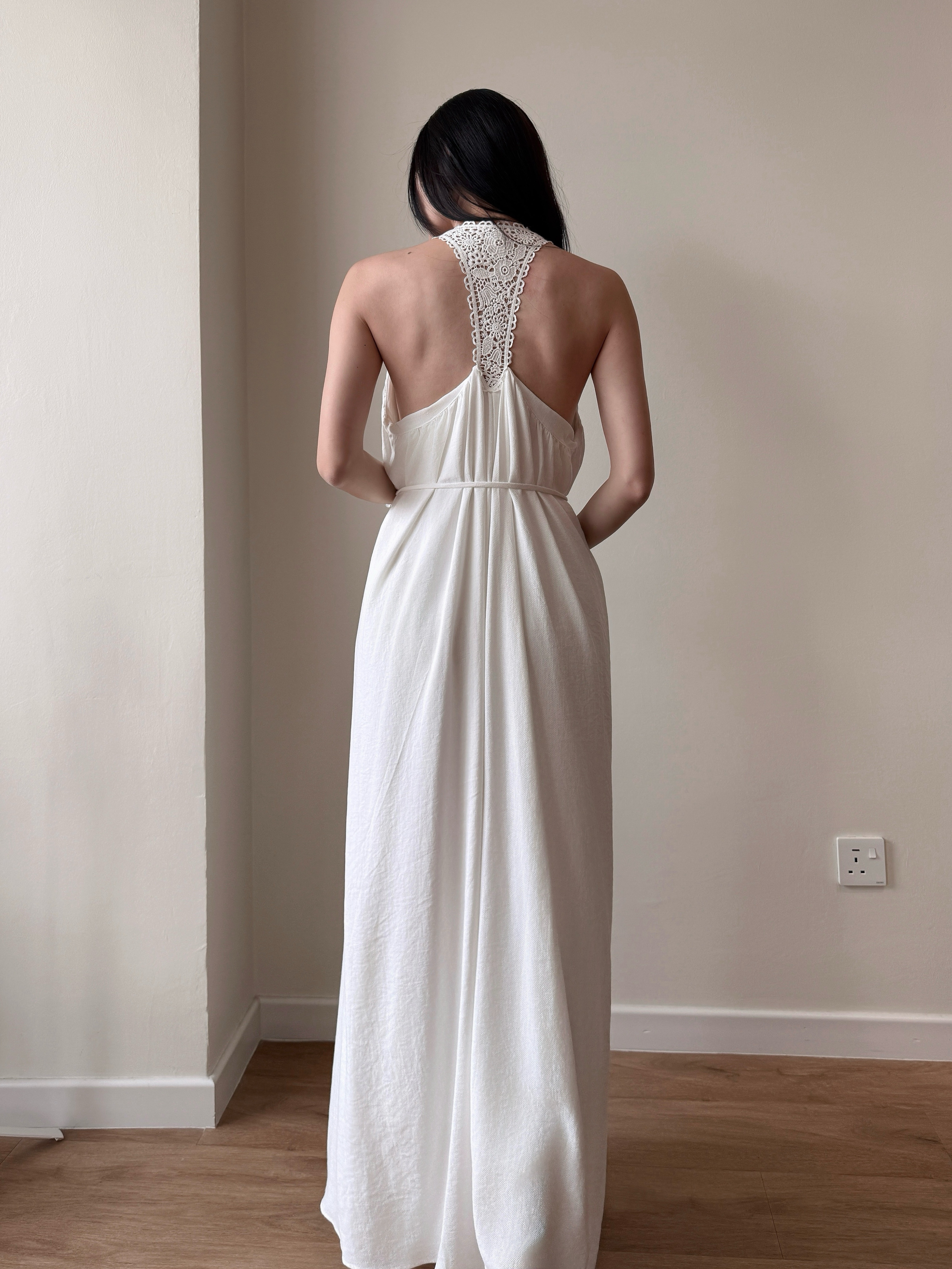 Yohaira Back Lacey Dress