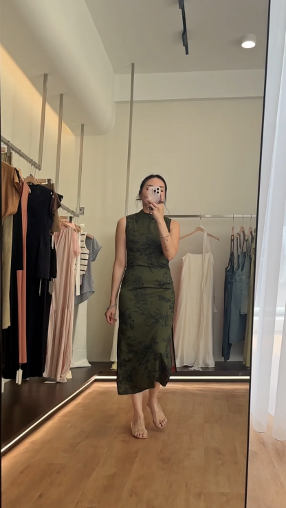 Li Yuan Floral Printing Cheongsam