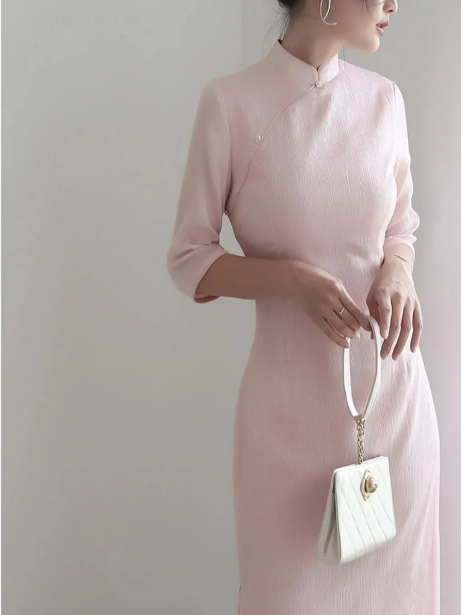 Na's Mandarin Collar Half Sleeve Cheongsam-The Black Bow-