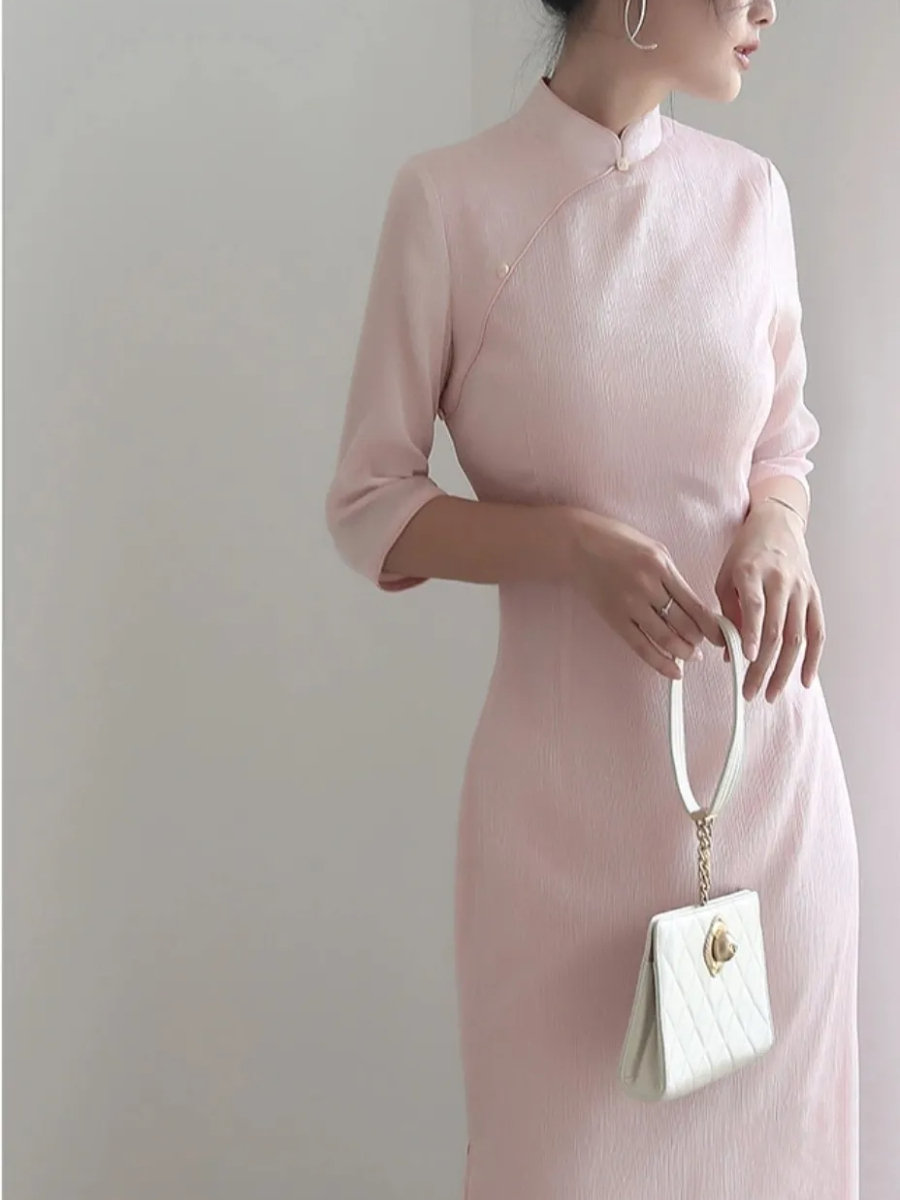 Na's Mandarin Collar Half Sleeve Cheongsam-The Black Bow-