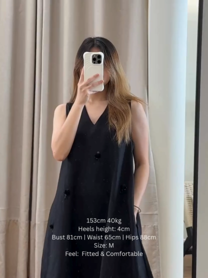 Charm Sequin Floral V-Neck Shift Dress (DR110)