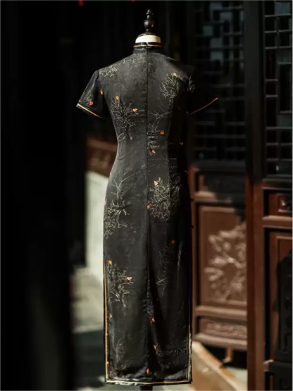 Ya Bao Floral Jacquard Cheongsam