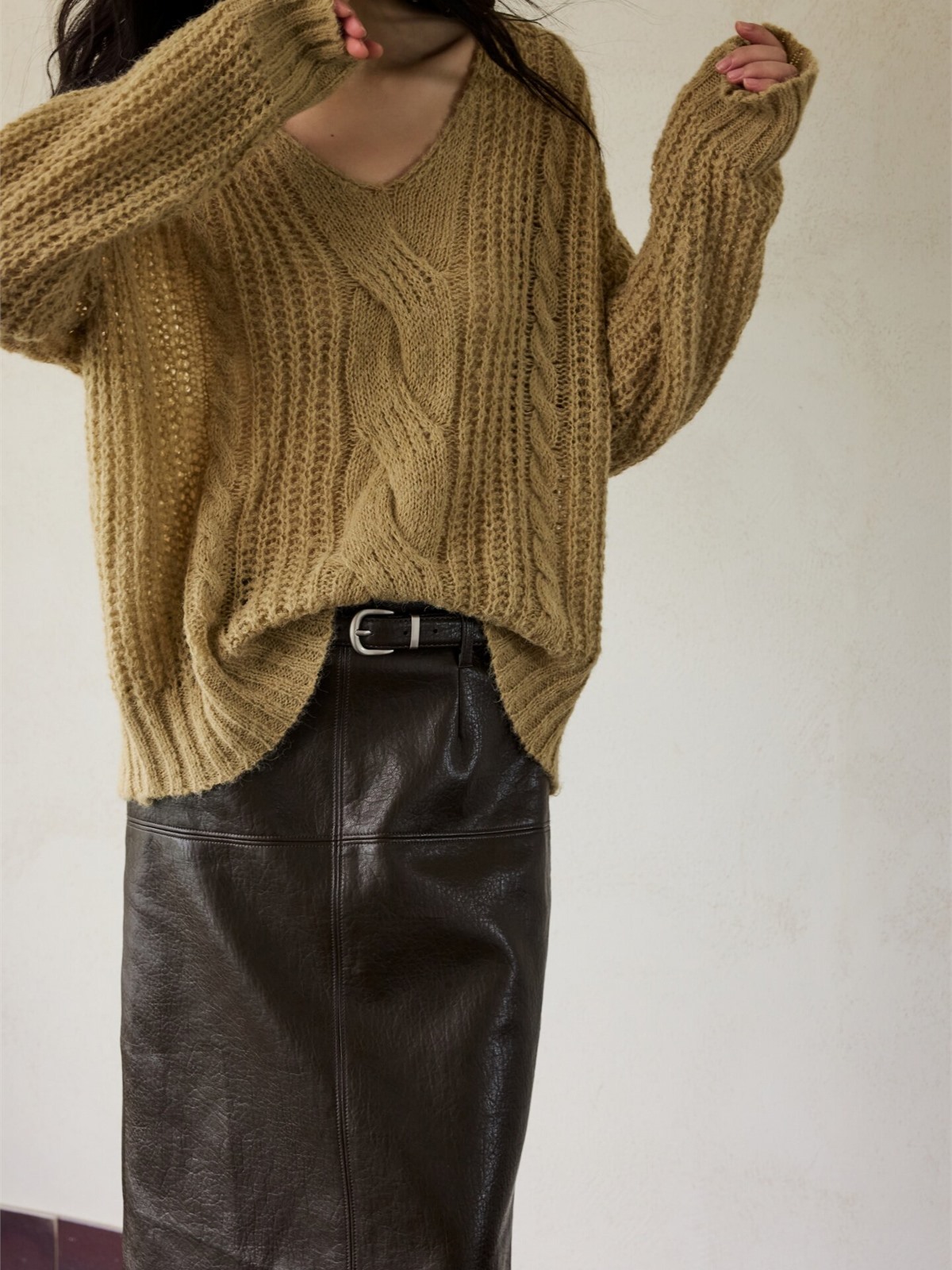 Heze Open-Knit Relaxed Sweater