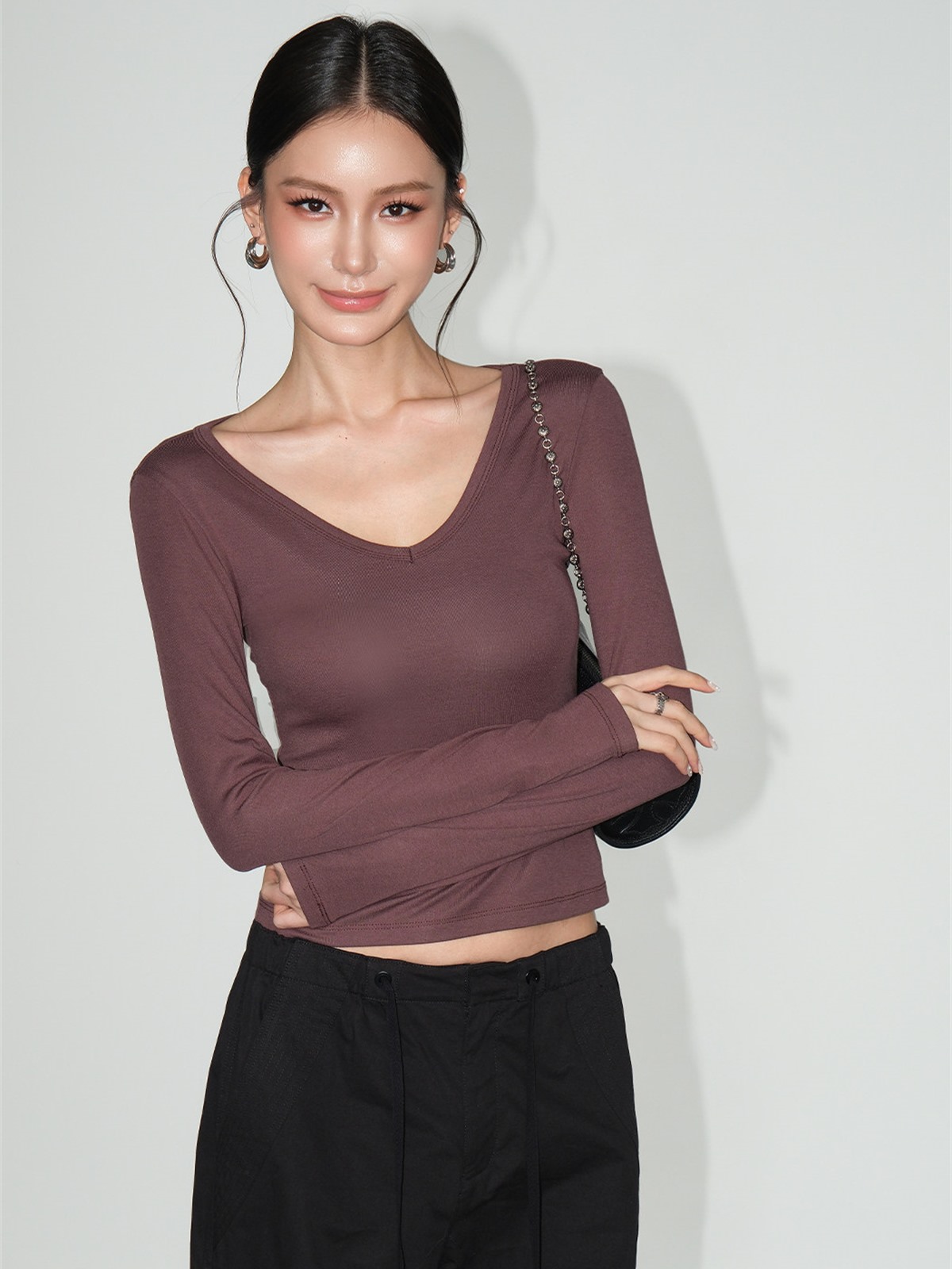 Linnea V-Neck Long-Sleeve Knit Top