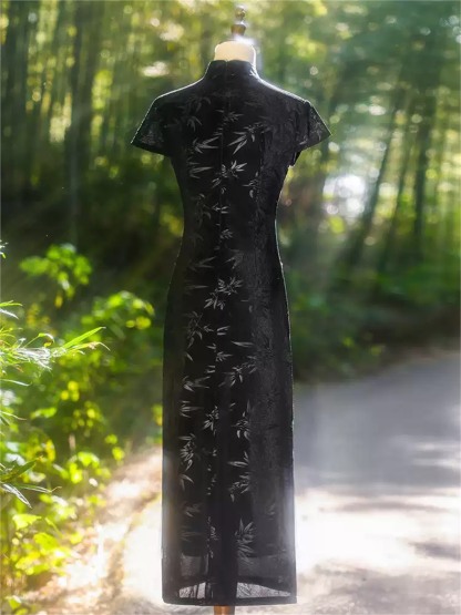 Ya Cang Bamboo Embroidered Cheongsam