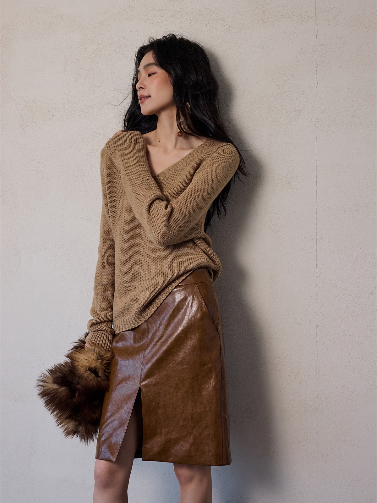 Honor Relaxed Knit Long-Sleeve Top