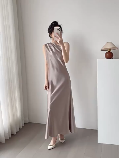 Margot Single Shoulder Satin Dress