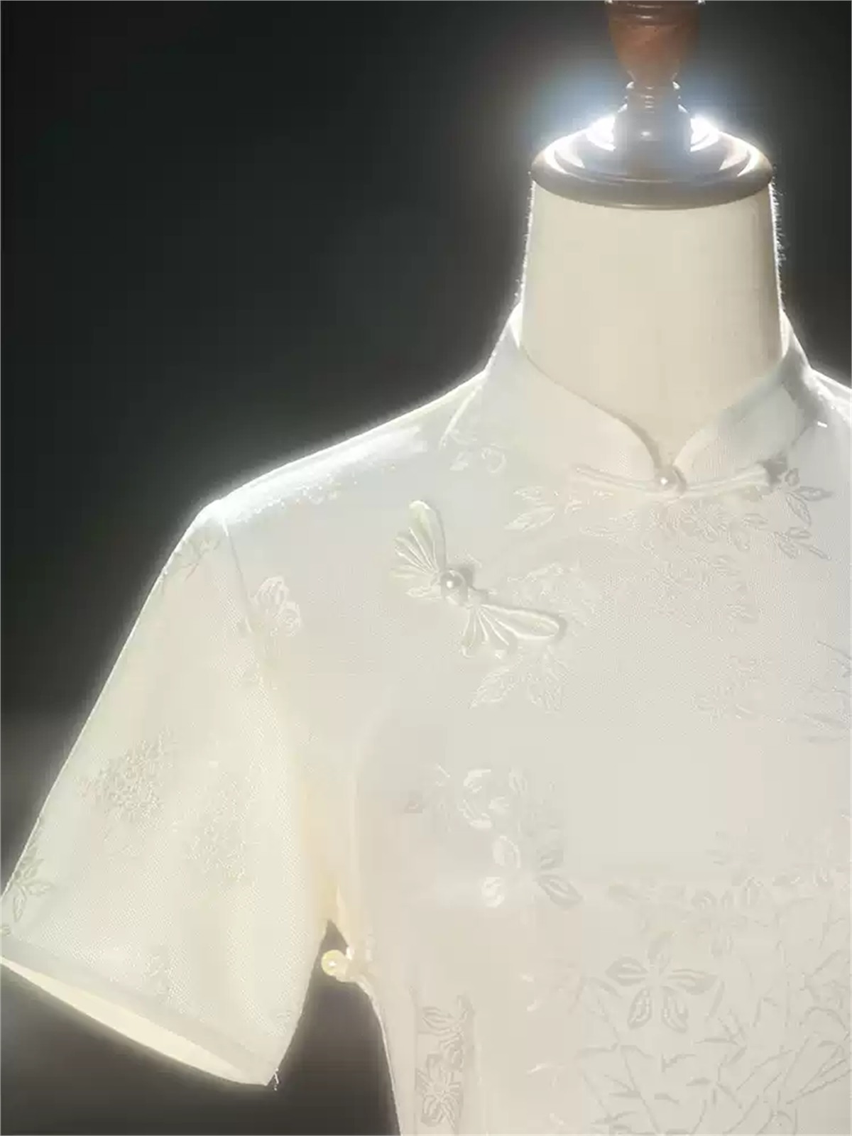 Yun Dia Floral Mesh Short Sleeve Cheongsam