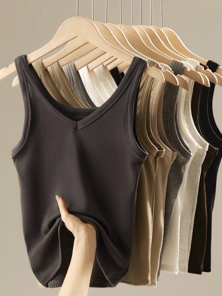 Ulla V-Neck Knit Top