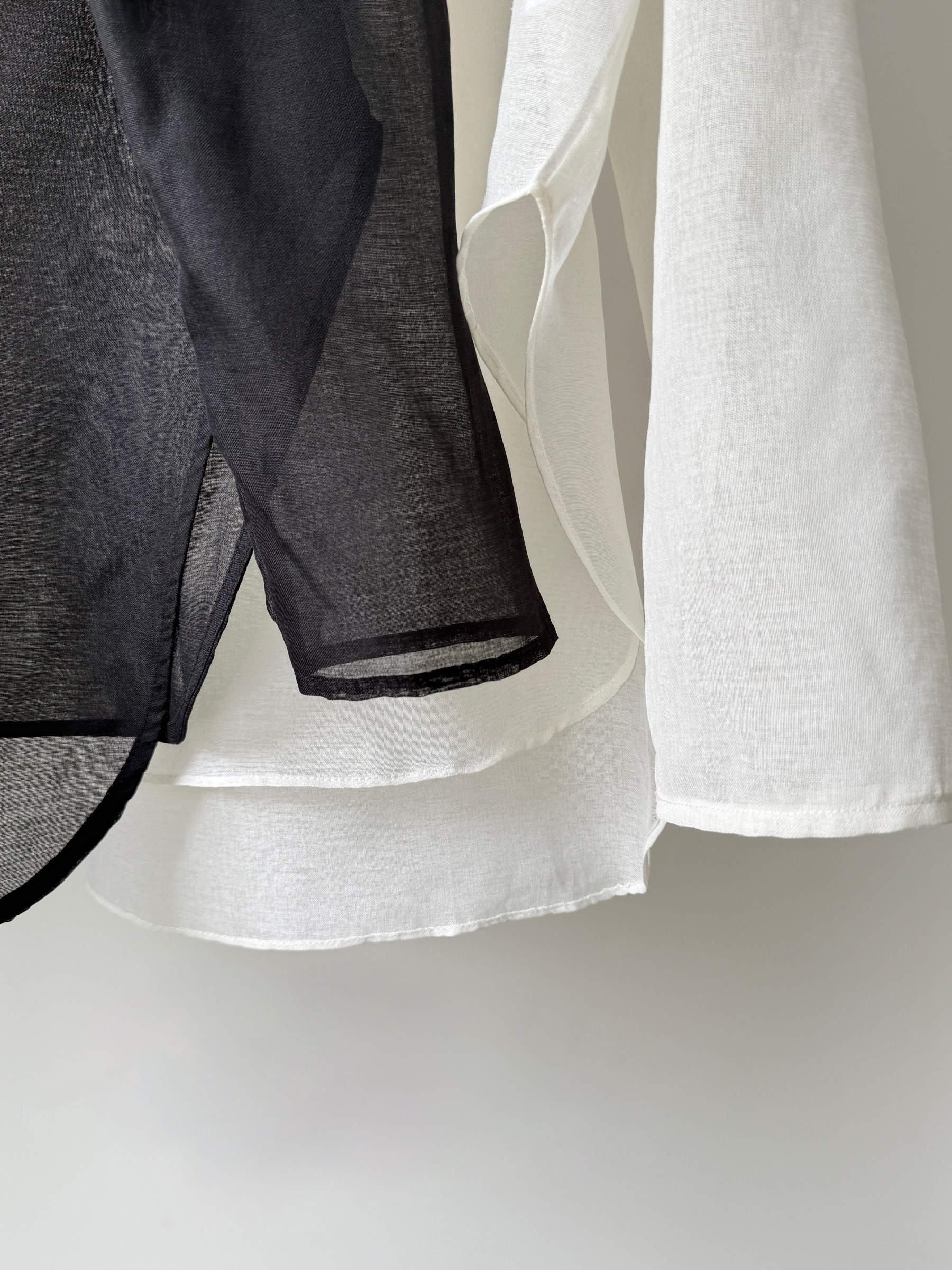 Viori Sheer Linen Top-The Black Bow-