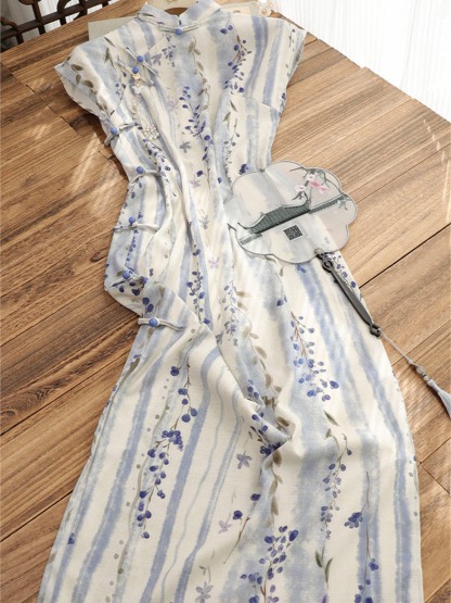 Yun Dui Floral Stripe Short Sleeve Cheongsam