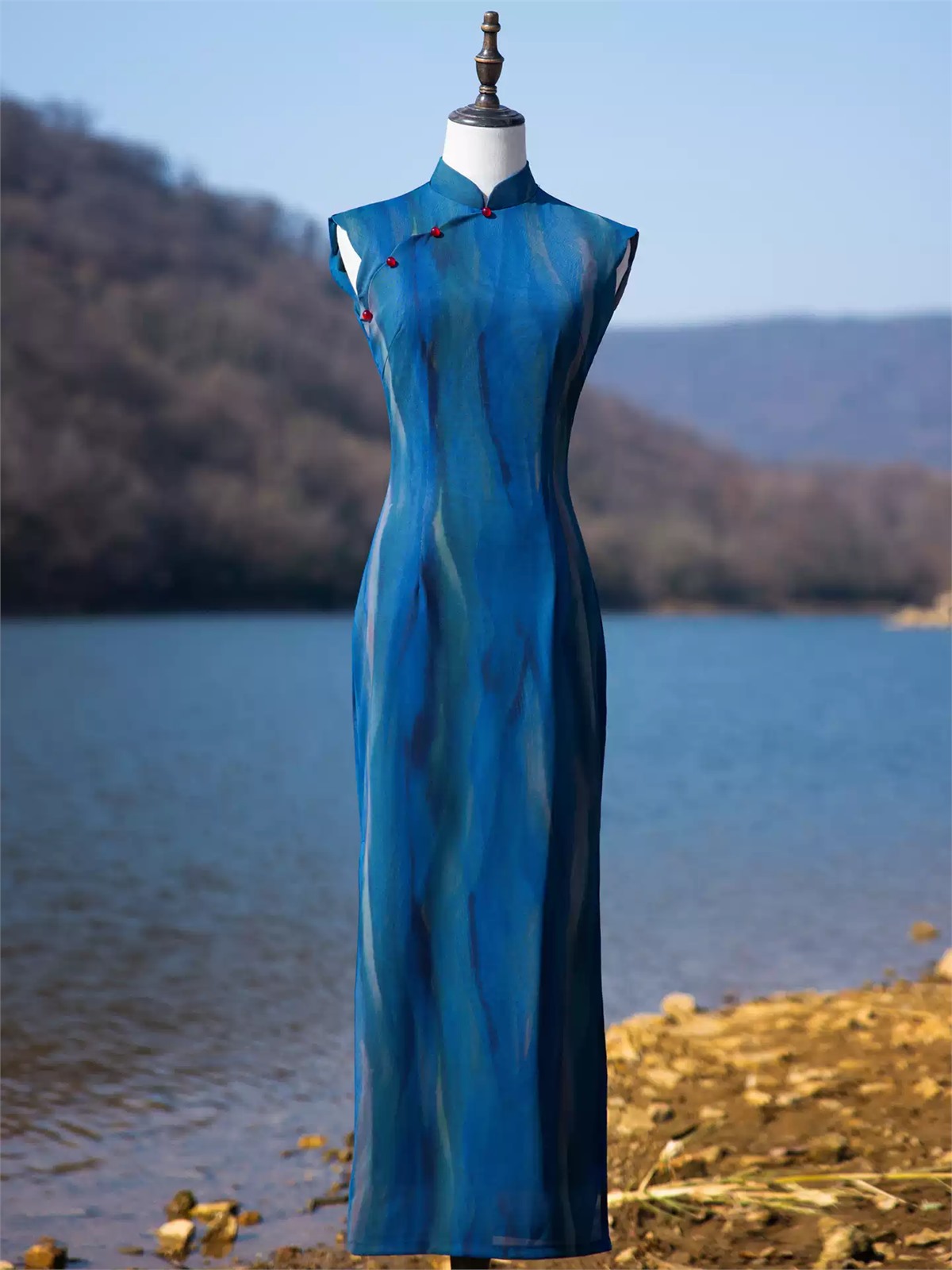 Ya Ceng Sheer Overlay Cap Sleeve Cheongsam