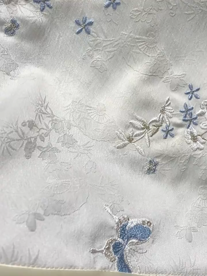 Lu Lan Floral Cheongsam