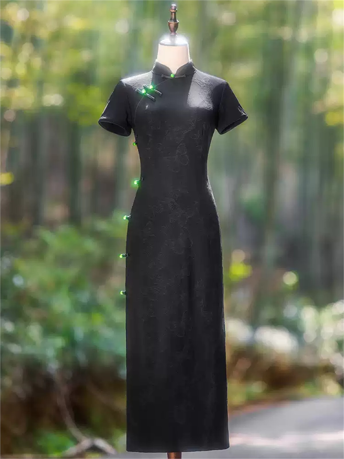 Ya Biao Floral Jacquard Cheongsam