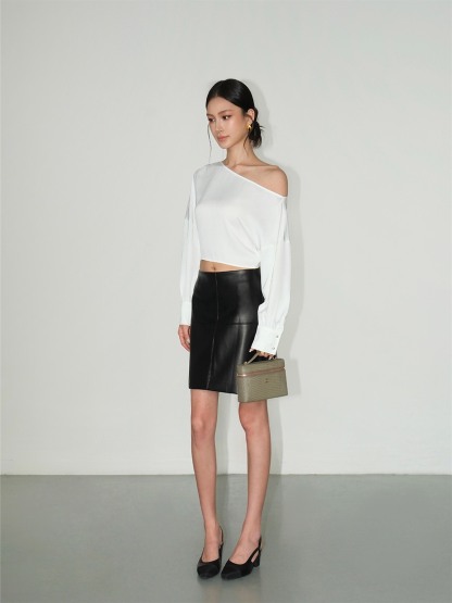 Levina One-Shoulder Cropped Blouse