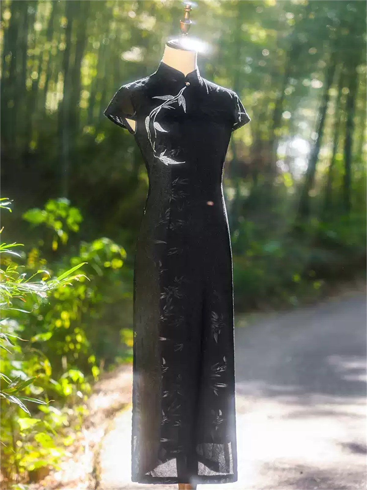 Ya Cang Bamboo Embroidered Cheongsam